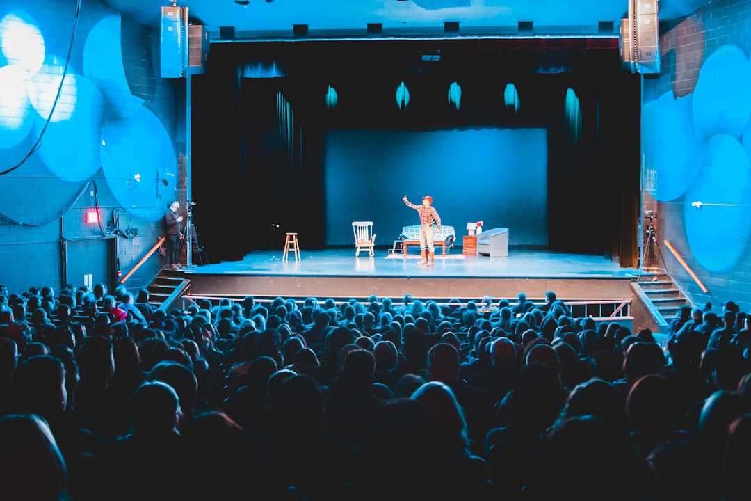 Photo theater